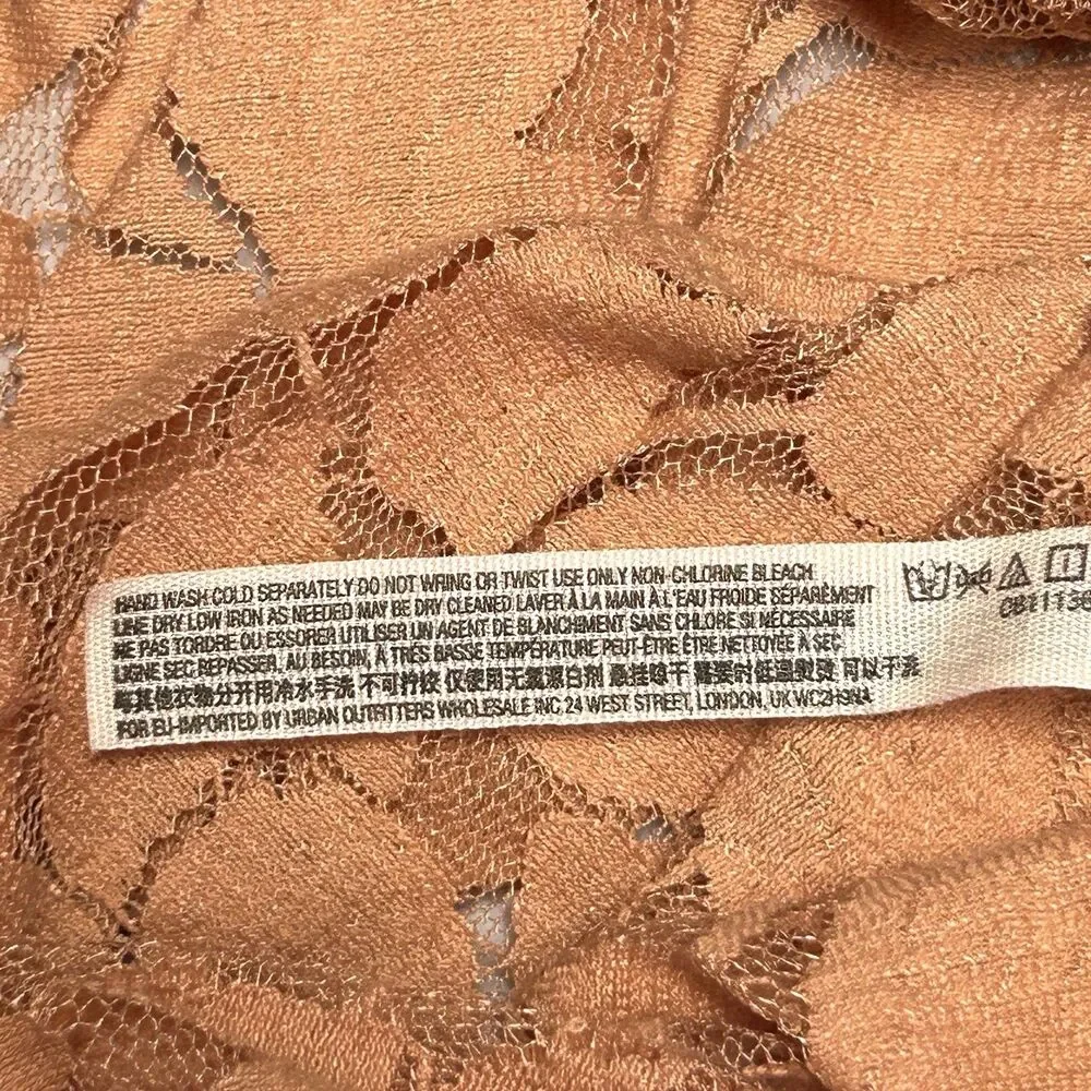 Free People Intimately Meet Me At Noon Lace Bodysuit Peach Puff‎ Sleeve M